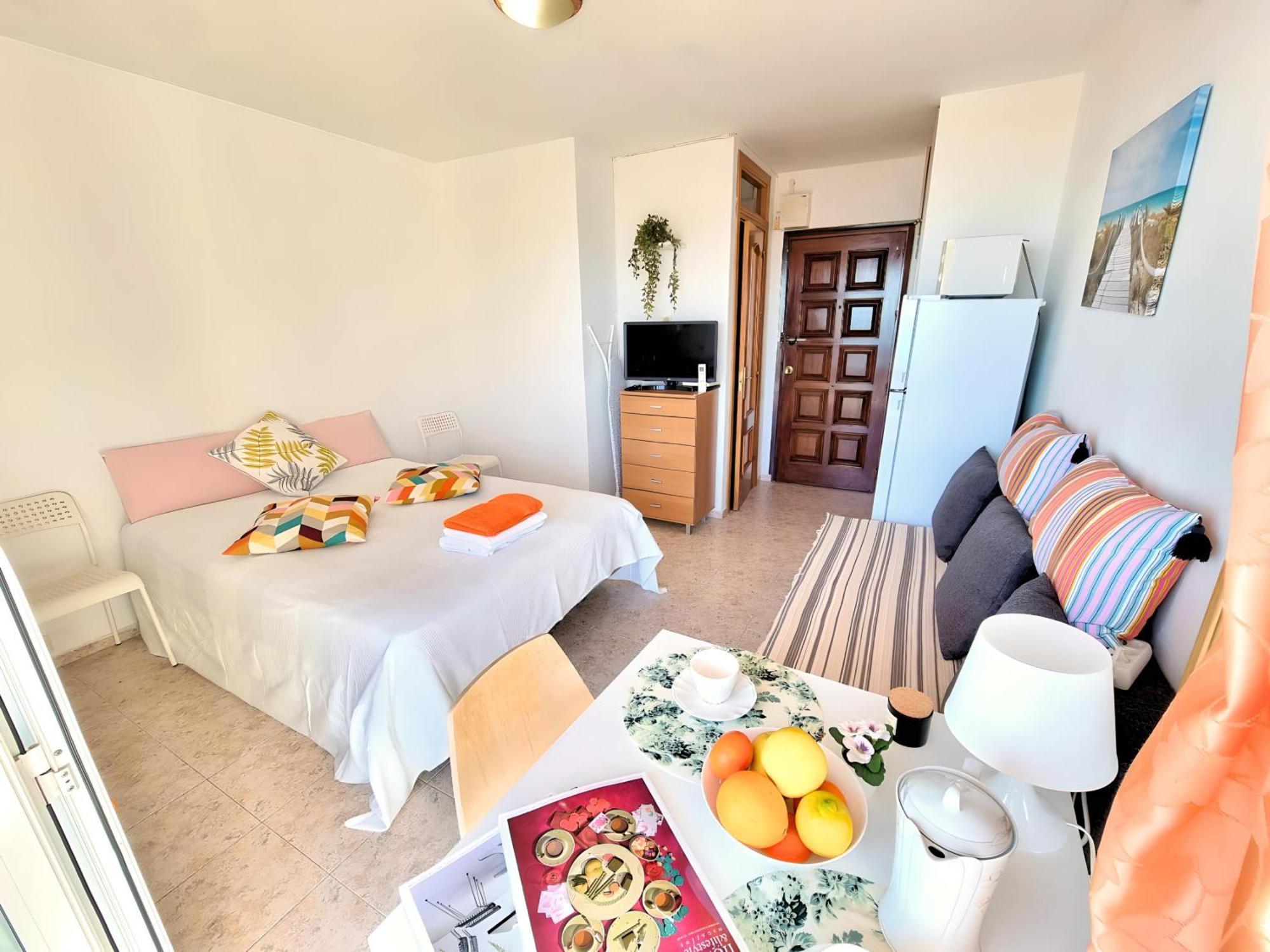 Estudio Las Naciones Bellavista เบนัลมาเดนา ภายนอก รูปภาพ